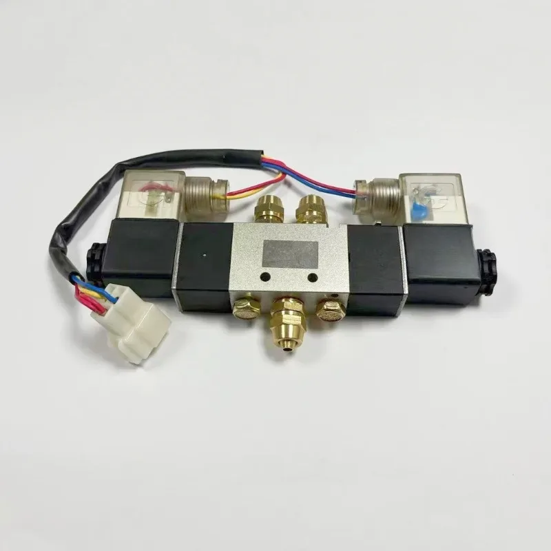 TG2522-08W DC24V Door Pump Solenoid Valve With Wire Pneumatic Passenger Door Replacement Part For City Bus School Coach