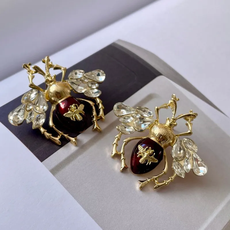 HUANZHI Vintage Bee Beetle Insect Rhinestone Metal Earring Exaggerated Punk Y2K Charms Jewelry for Women New