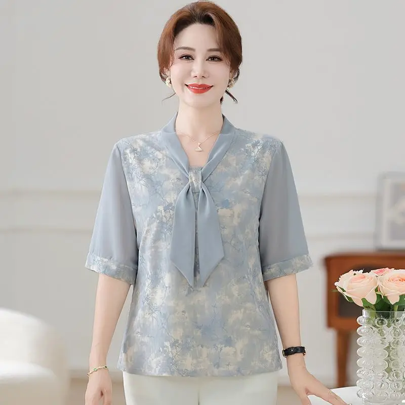 Summer Clothing for Middle Aged and Elderly People Fashionable Short Sleeved T-shirts Summer Temperament Loose Shirts