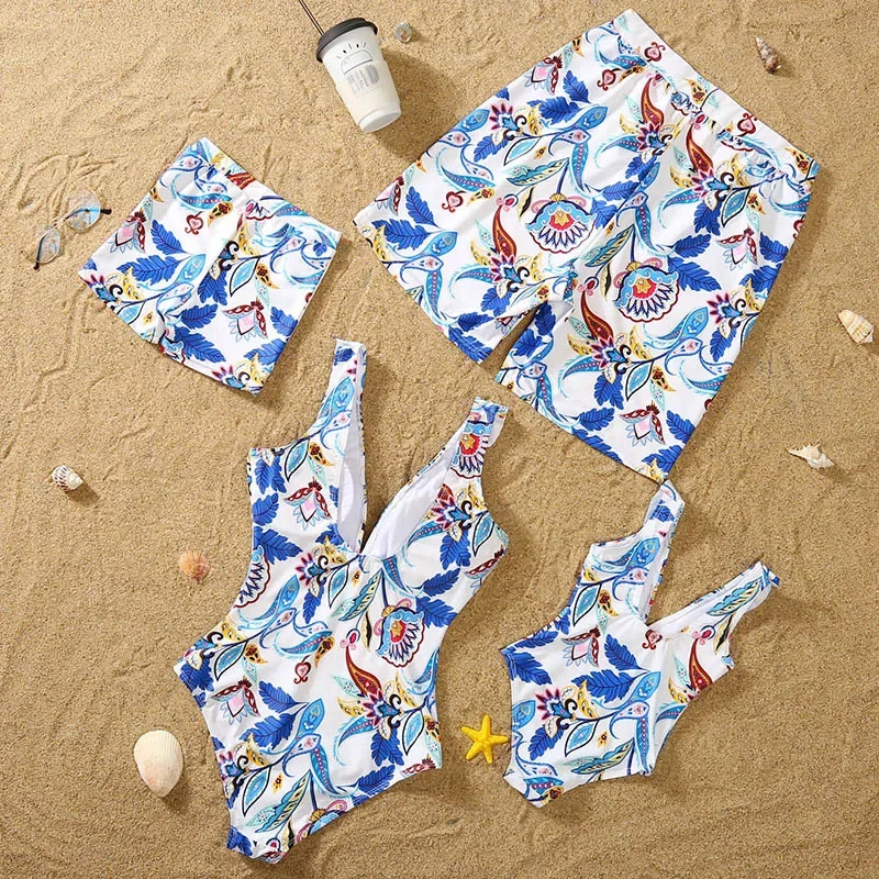 Family Matching Swimwear Women Baby Girl Swimsuit Boys Men Shorts Bathing Suit Mother And Daughter Matching Swimsuit