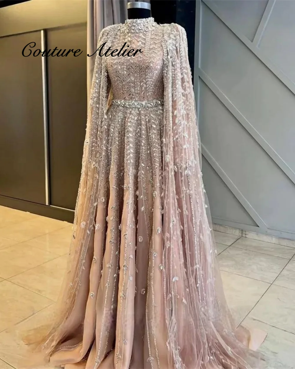 

Роскошные розовые вечерние платья с бисером в Саудовской Аравии 2026 с накидкой и кристаллами вечернее платье فساتين سهرة Платье для выпускного вечера по индивидуальному заказу