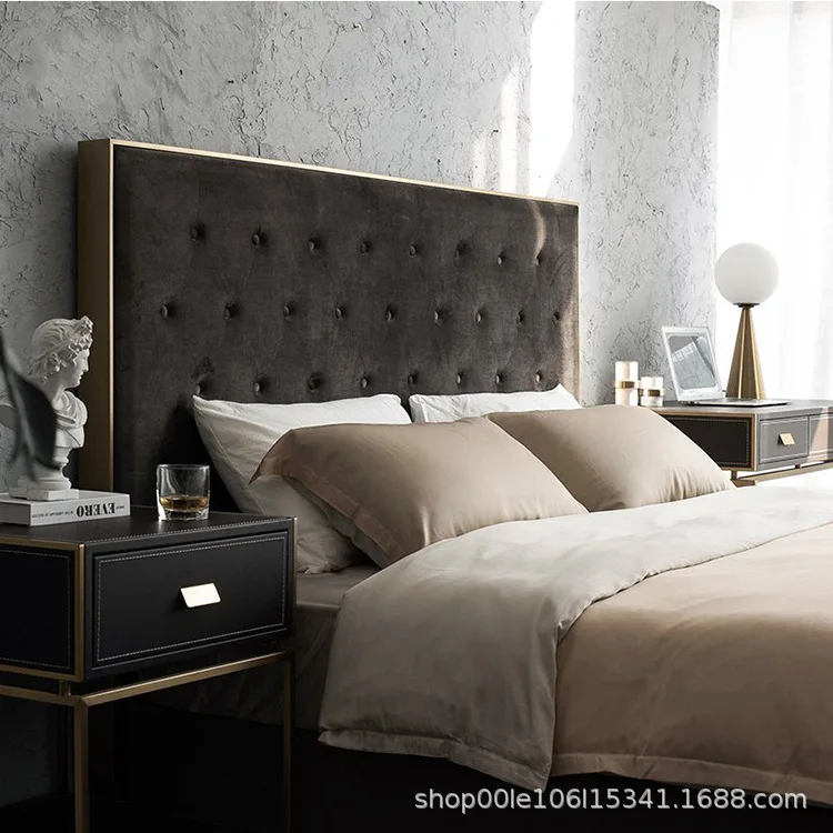 Buckle fabric metal home hotel bedroom furniture B&B 1.51.8 meters double wedding bed light luxury style