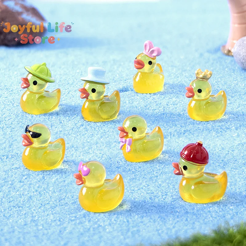 8pcs Luminous Resin Mini Yellow Duckling Miniatures Doll House Glow-in-the-Dark Ducks Figurines For DIY Aquarium Garden Decor