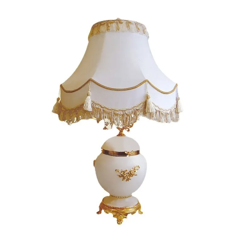 Factory direct sales European retro all-copper natural marble lamp, villa duplex building living room bedroom study desk lamp