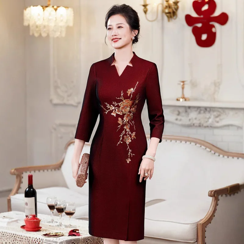 Lente Herfst High-End Elegant Geborduurd Moeder van de Bruid Jurk Formele Bruiloftskledij voor Moeders in de Schoon Zodiac Jaar