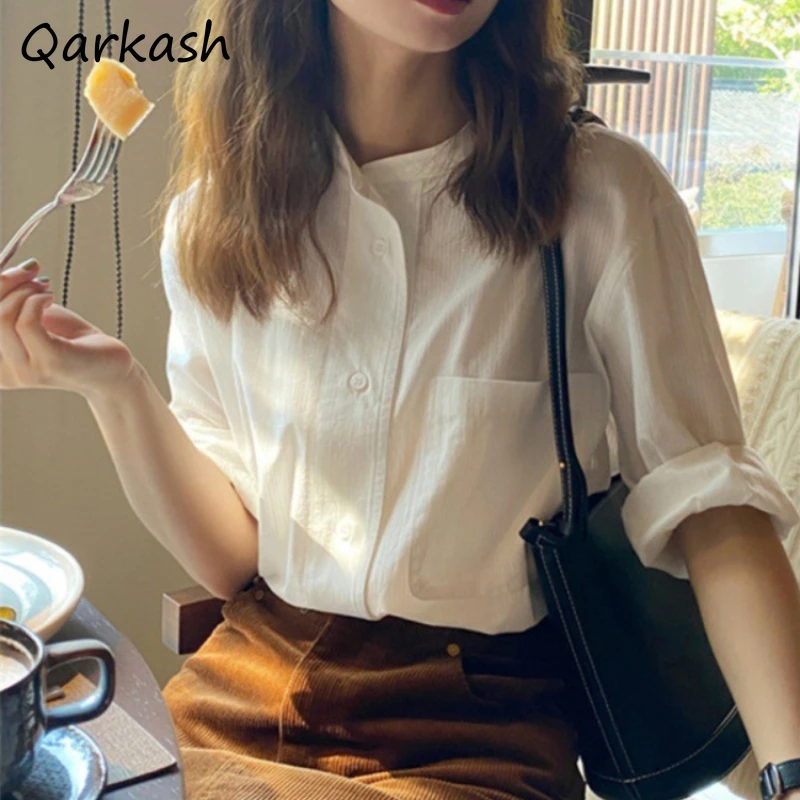 

Женские рубашки, однотонные, простые, Новое поступление, легкие, с карманами, весенняя базовая офисная однобортная свободная одежда в корейском стиле