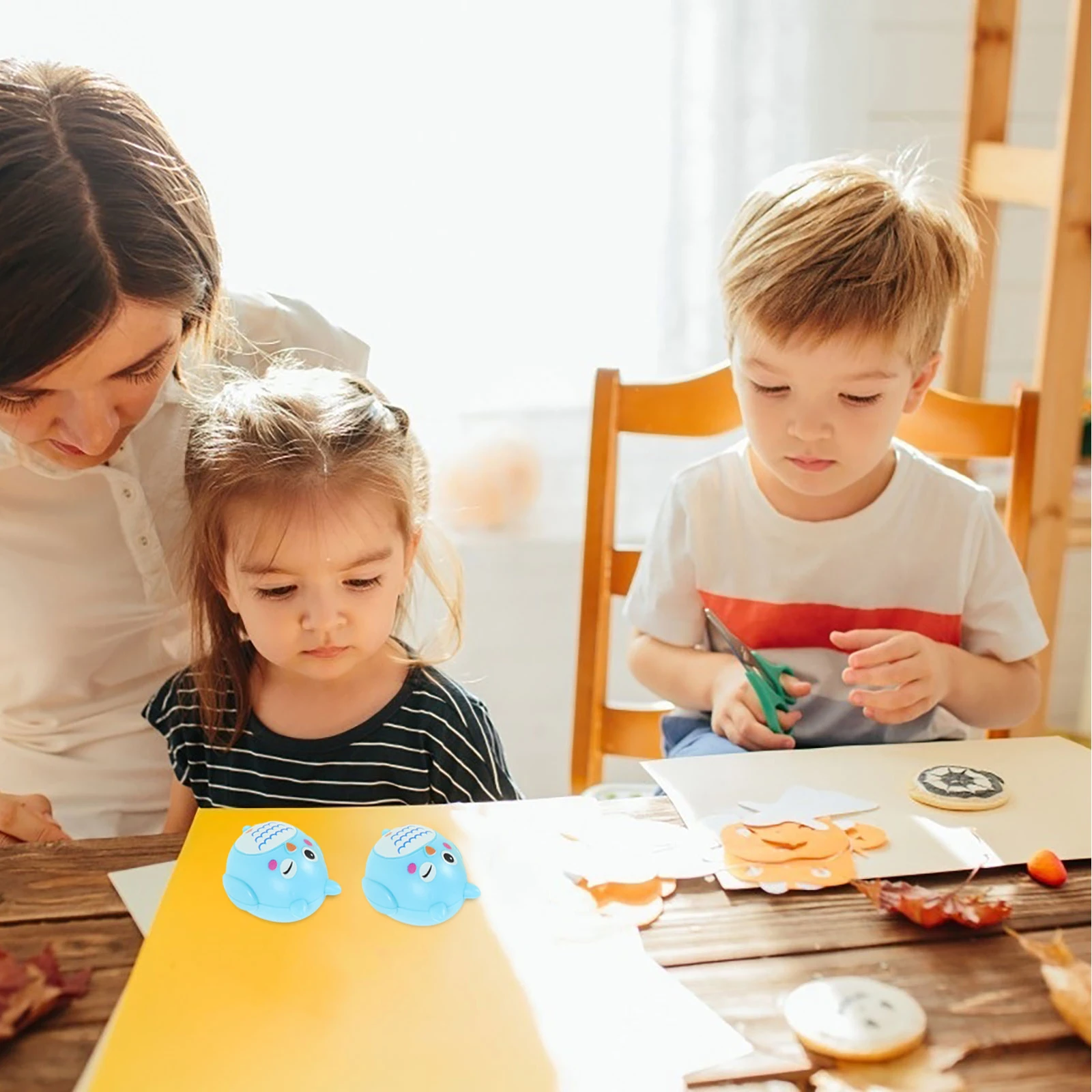 6 قطعة سيارات صغيرة الطفل دفع سيارة الاحتكاك بالطاقة مركبة للطفل تطوير المهارات الحركية الكرتون الطفل دفع سيارة هدايا الحفلات