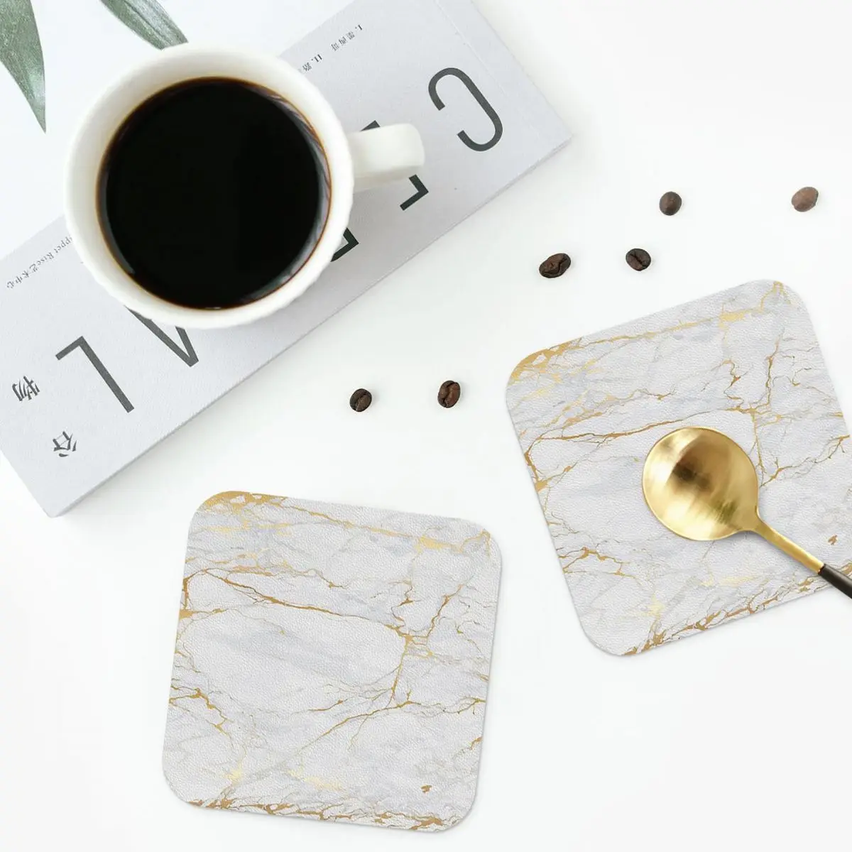 Sottobicchieri in marmo bianco e oro tovagliette da cucina tovagliette isolanti impermeabili tappetini da caffè decorazioni per la casa Set di 4