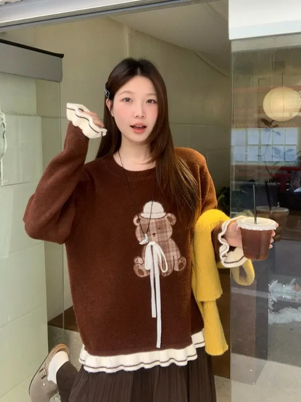 

plus Size Women's Sweet Embroidered Bear Knitwear Loose Fit Autumn Winter New Sle Casual Versatile Lace Trim Sweater Top