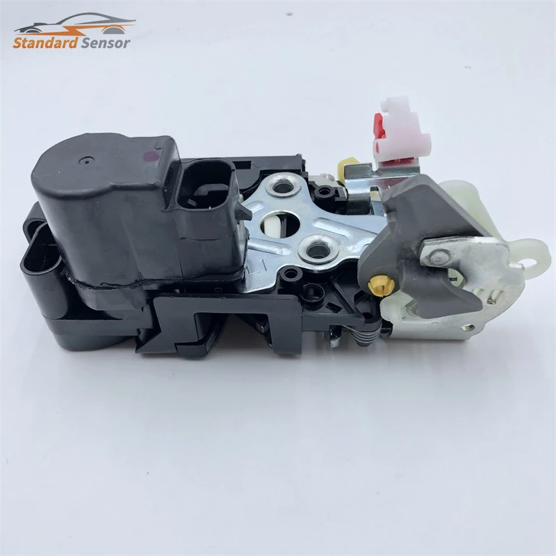 7121008032 7122008012 Front Rear Left Right Door Latch ASSY For Ssangyong Rexton 1 2 W 2001-2019 7131A08003 7132A08003