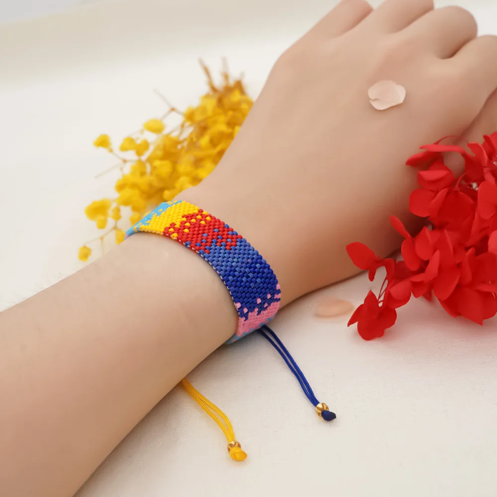 

ZGMXR Браслет из рисовых бусин Геометрия Градиент цвета Ручной работы Узор Оригинальный регулируемый модный богемный простой браслет из бисера