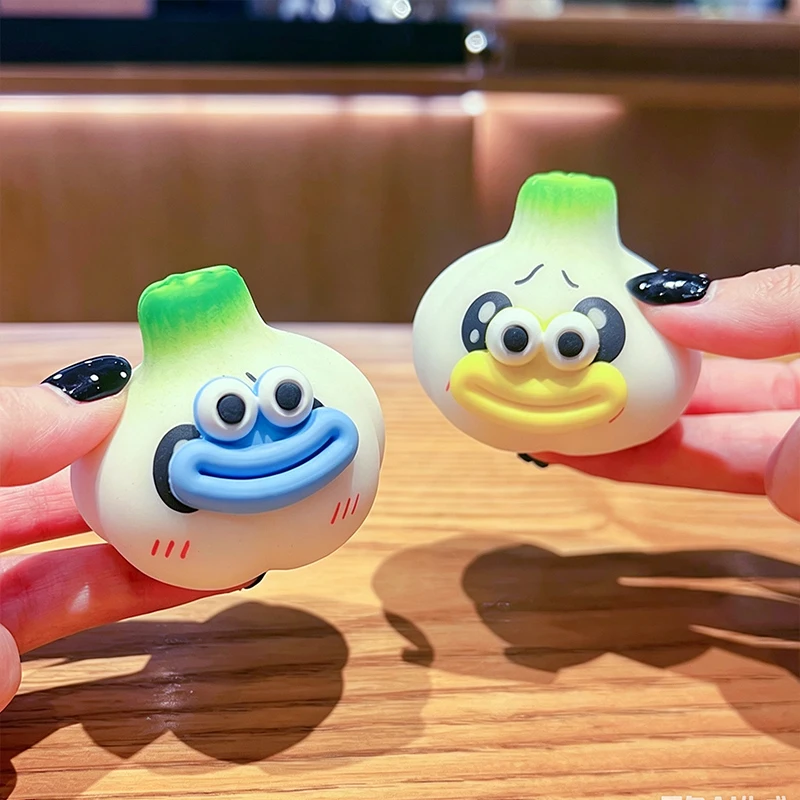 Garlic Squishy Squeeze Toy Funny Garlic Shaped Stress Relief Fidget Toy Soft TPR Vent Decompression Toy Kids Adults Party  Gift