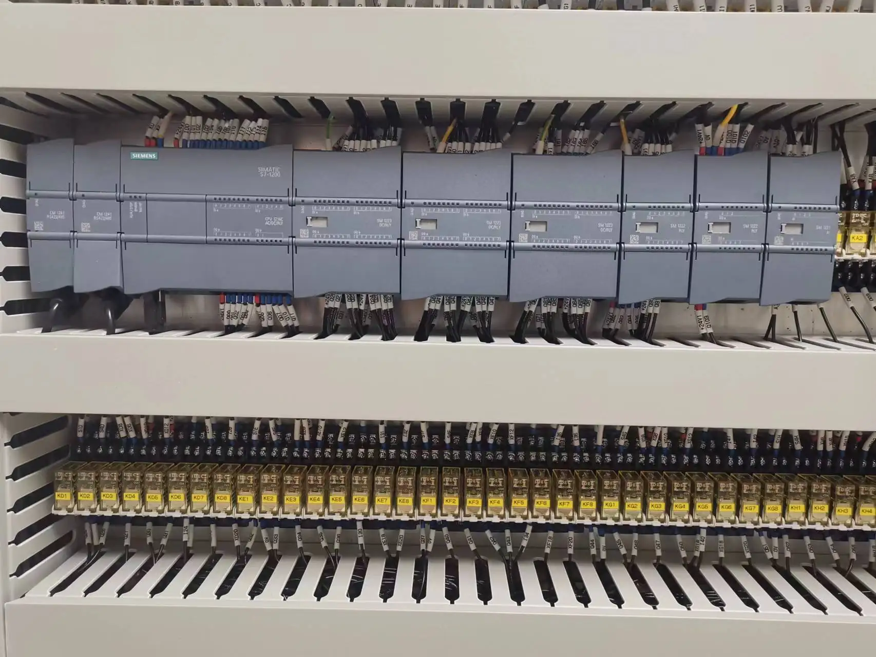 Industrial automation PLC PAC & dedicated controller, supporting SCADA system and remote monitoring, for PLC programming