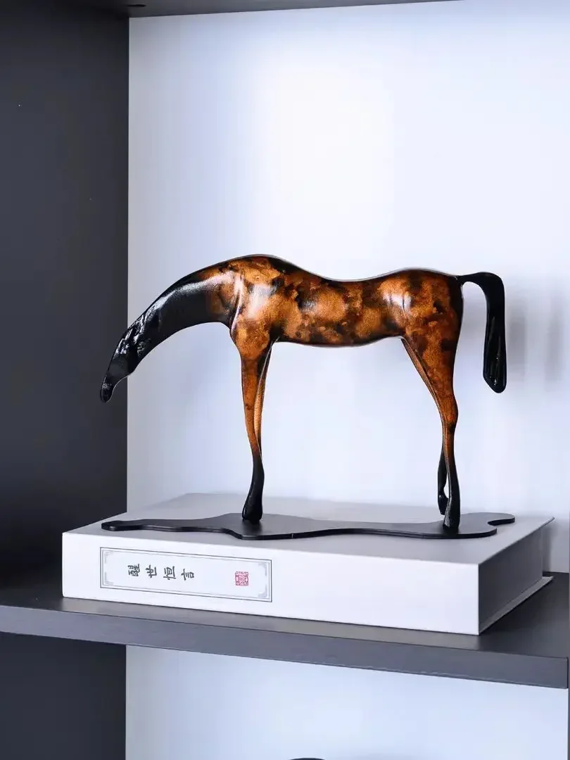 D17Abstract Animal Sculpture Horse Figurine Resin Handicraft Low-profile Horse Thousand-Horse-Head Decorative Figurines Home Dec