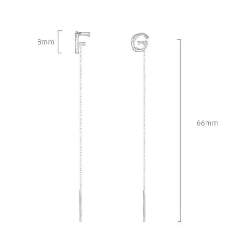 Hypoallergenic 26ตัวอักษรเข็มเงินพู่ห้อยต่างหูสตั๊ดสำหรับผู้หญิงอารมณ์เครื่องประดับดีคลาสสิก