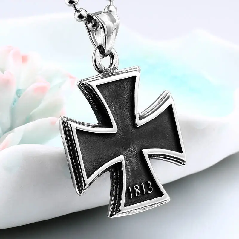 Mens Stainless Steel 1813 1939 WW2 German Iron Cross Pendant Necklace Men