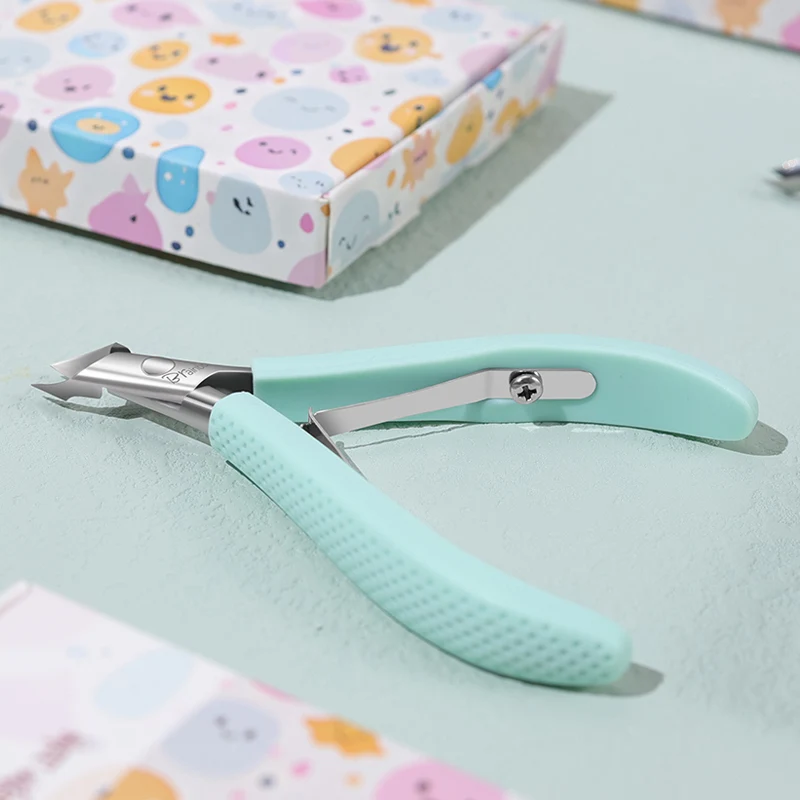Brainbow – ciseaux professionnels pour Salon de manucure, peau morte, pince tranchante et serrée, poignée antidérapante en Silicone pour couper les cuticules