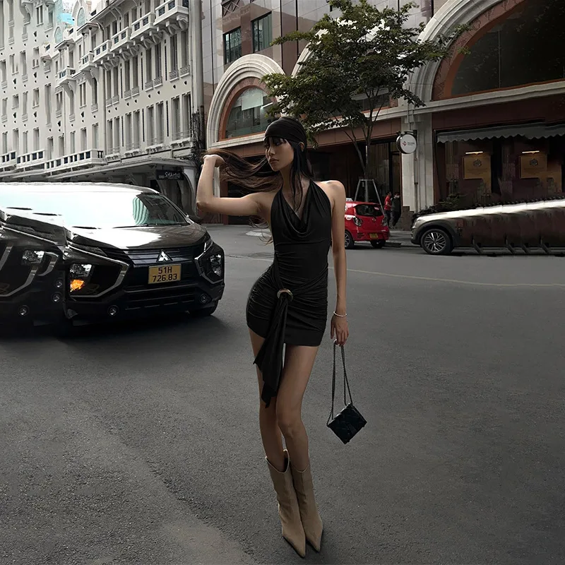 فستان قصير عتيق بني منخفض القطع بدون ظهر Y2K فساتين نسائية ذات ثنيات على شكل حرف a فساتين صيفية رائعة للفتيات #2