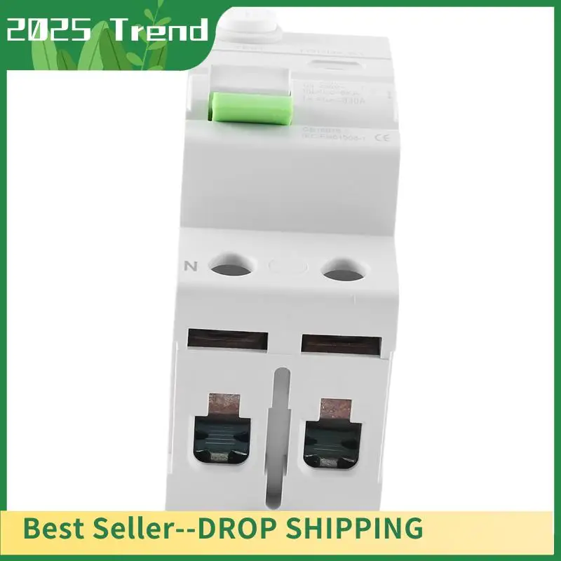 AD33 Hot Ac 2P 6KA … - image