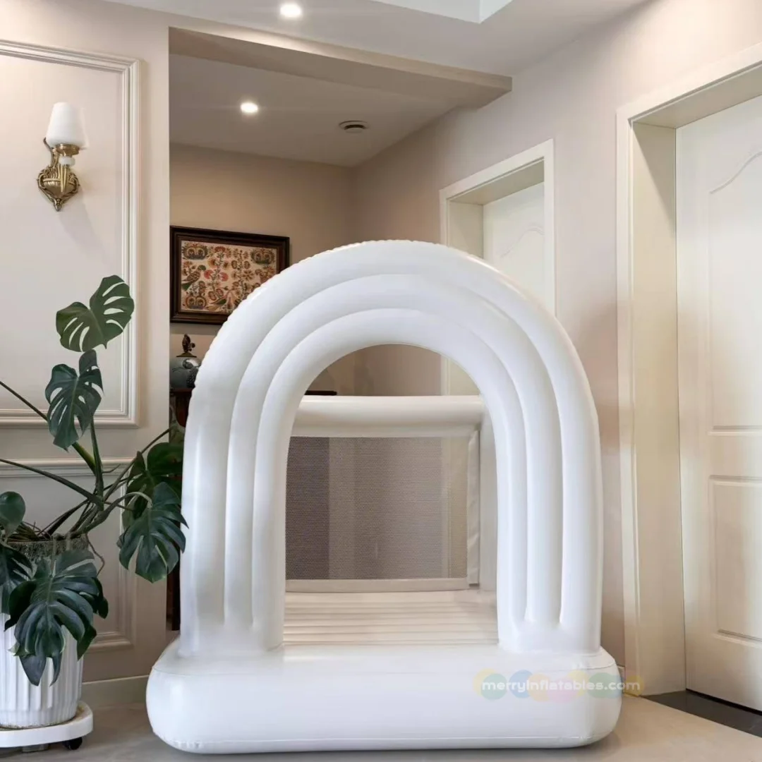 قلعة القفز اللاسلكية المحمولة للأطفال الصغار، منطقة لعب داخلية صغيرة، لا حاجة إلى مروحة