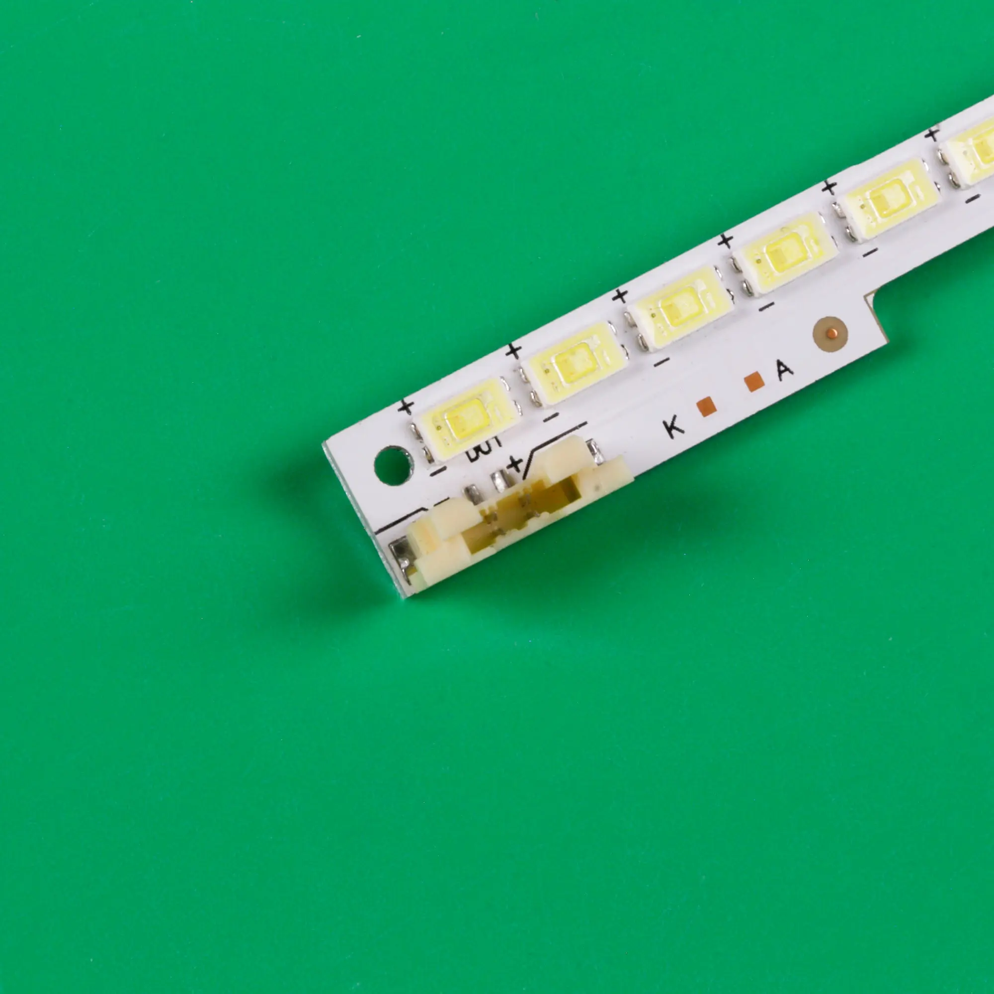 1piece 392mm LED Backlight Lamp strip 58leds For 32 inch TV UA32D4003B BN64-01635A 2011SVS32 4K-V1-1CH-PV-LEFT58-1116