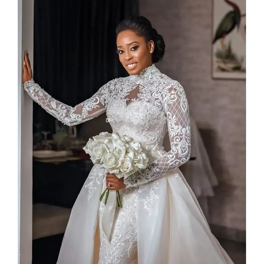 Elegant Criss-Cross Appliques Wedding Dresses Fashion High Collar Long Sleeves Mermaid Gowns Detachable Train Bridal Dresses