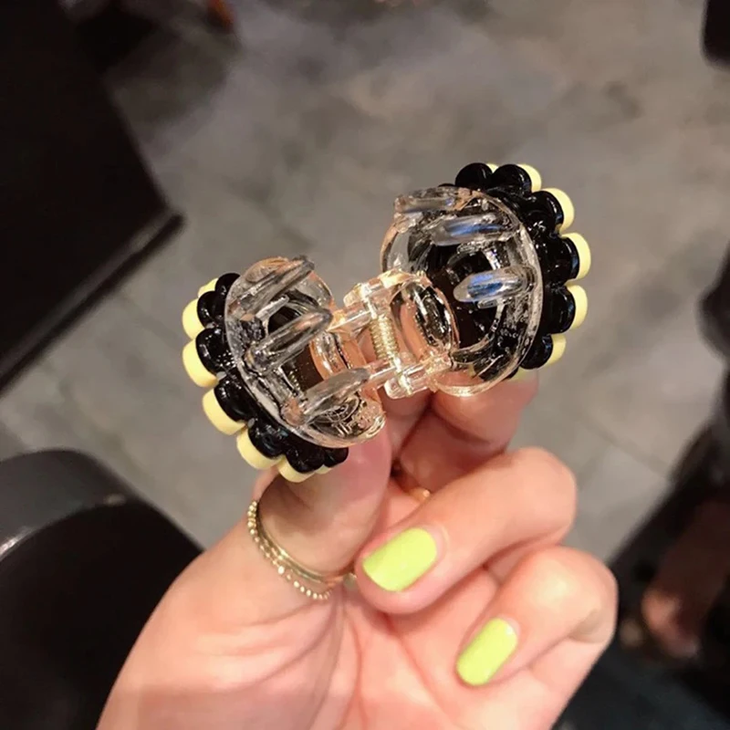 1Pcs ดอกไม้ที่มีสีสันคริลิค Hairpin สาว Sunflower Headwear คลิปผม Barrettes ผู้หญิงสาวเล็ก Claw ผมตกแต่งเครื่องมือ