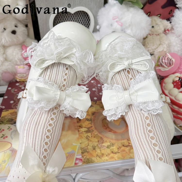 

Original Soft Girls Japanese Pink Mary Jane Shoes Spring and Autumn Sweet Cute Bow Lace Lolita Low Heel Shoes Lo Tea Party Pumps