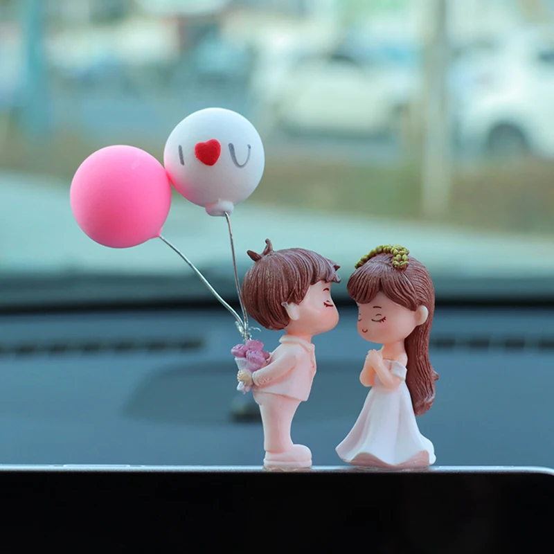 Romantic Cute Cartoon Couples Car Decoration Action Figure Figurines Balloon Ornament Auto Interior Dashboard for Girl Gift