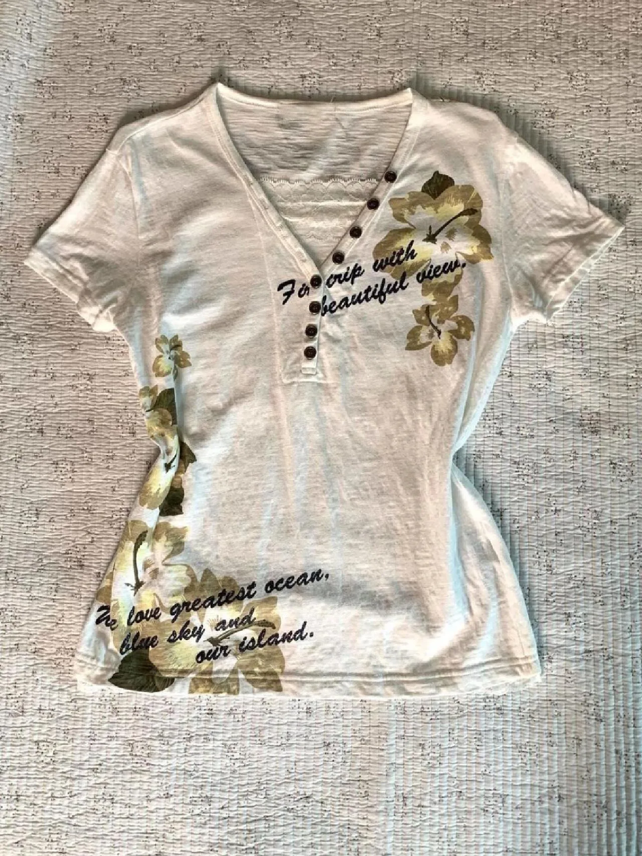 

BaoYao Girl, оригинальная белая футболка с принтом V-Ne ort Sve, женская кружевная футболка с волнистым дизайном, топ из смеси хлопка...