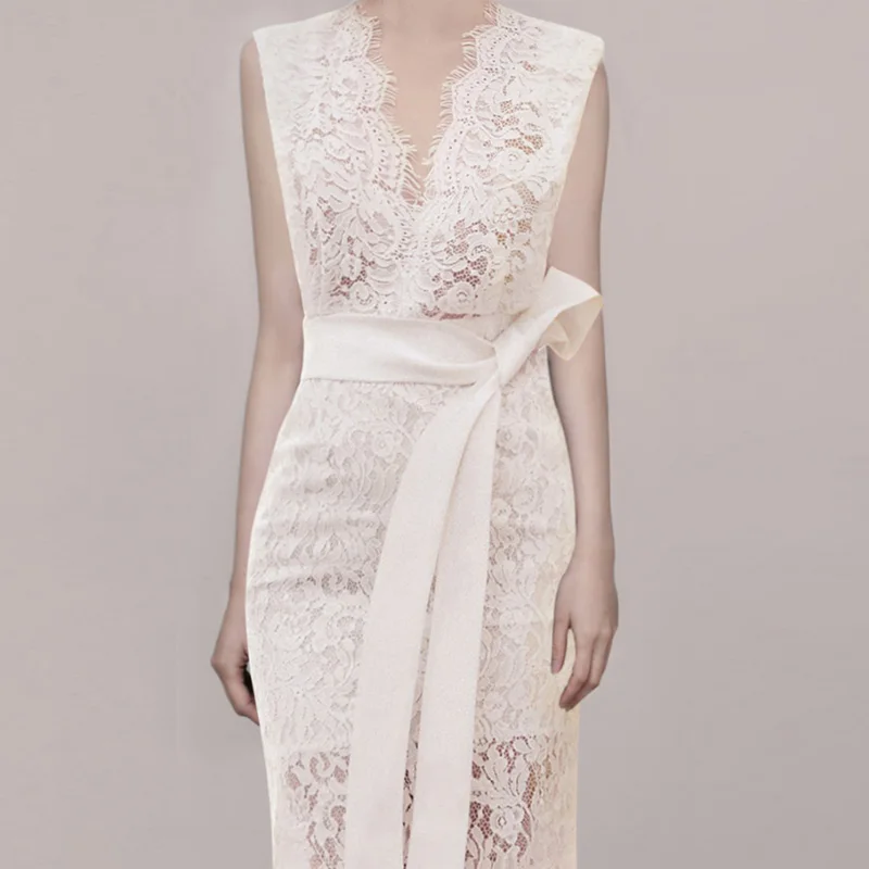 

White Par Dr V-Ne Mid-Length Korean Sle Birthday Celebration Gown Suitable for Daily Wear And Cany Yearly Meetings