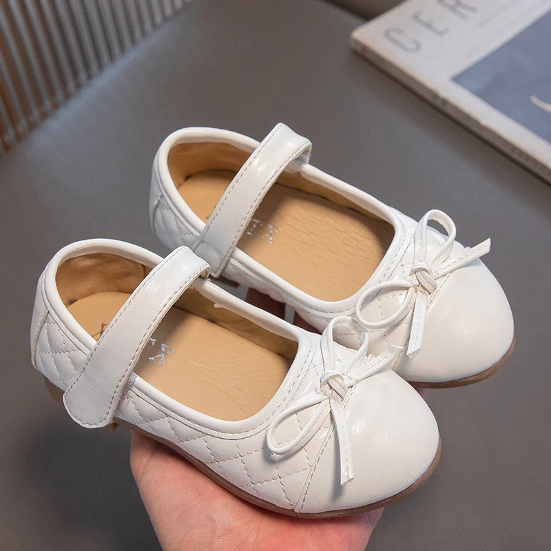 

Girls Leather Shoes Soft 2023 Spring New Shallow Mary Janes Children Princess Shoes Bow Moccasin Shoes Kids Versatile Soft Flat