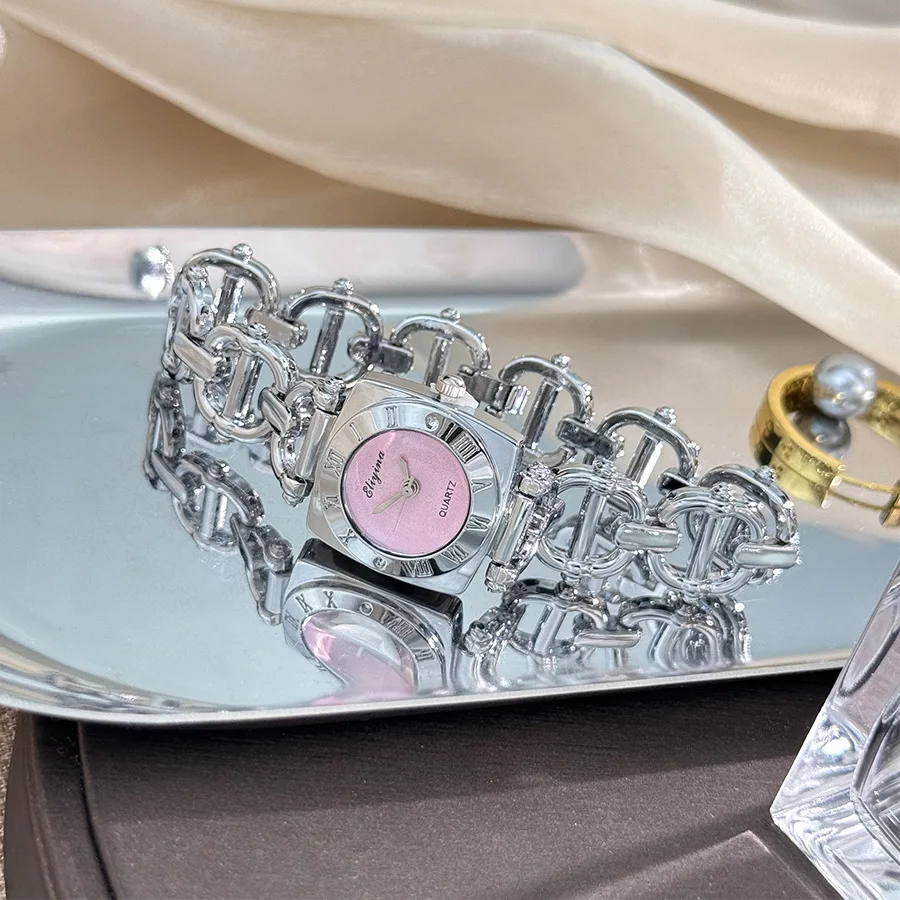 

Новые женские часы с квадратным римским масштабированным браслетом со скелетом, женские легкие роскошные часы