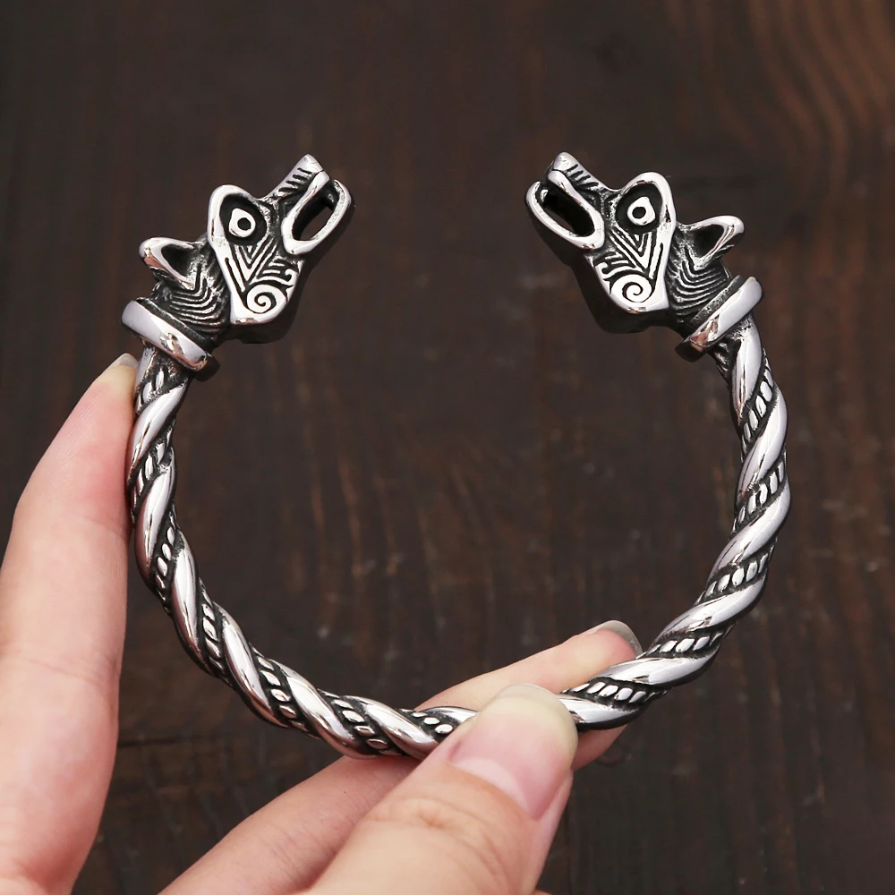 Vintage Nordic Viking Wolf Head Bracelet For Men Women 316L Stainless Steel Fashion Animal Bracelet Vikings Jewelry Dropshipping view 5
