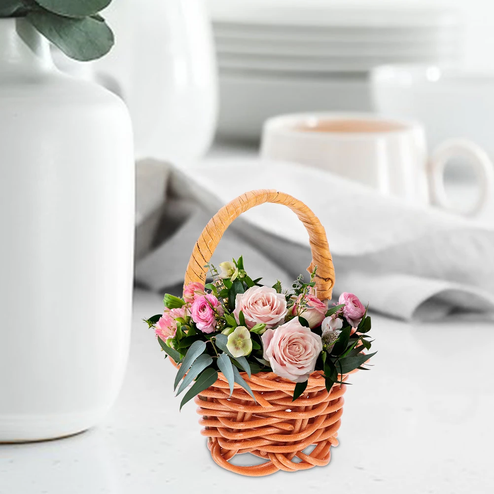 

14 Pcs Rattan Decorative Basket Hand Held Tiny Arrangement Handheld Farmhouse Baskets for Household Mini Small Storage Decors