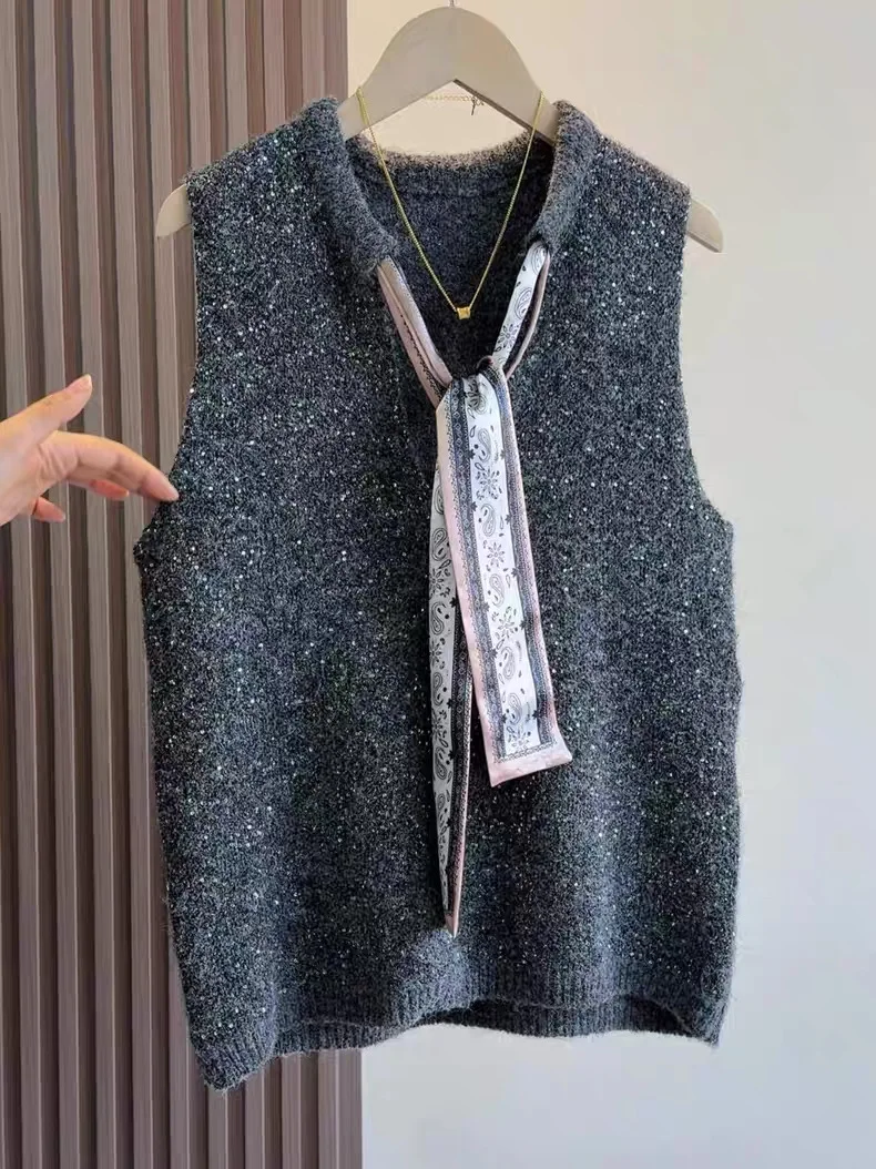 Early Spring 2026 Knitted V-Neck Sleeveless Women's Vest Decorative Bead Sequin Belted Fashionable Outerwear Regular Length
