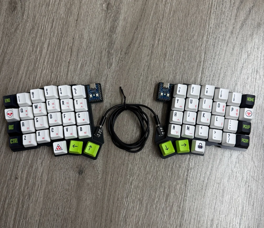 Silakka54 有線分割メカニカルキーボード カスタマイズ可能なシングル