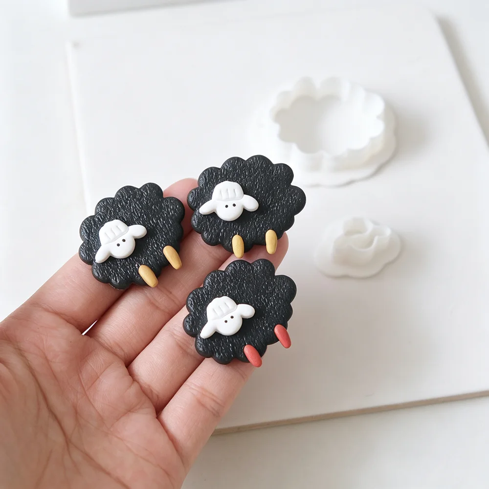 2pcs/set Cute Sheep Earrings Polymer Clay Cutter Set Cartoon Lamb Shape for DIY Necklaces Pendant Jewelry Cutting Die Molds