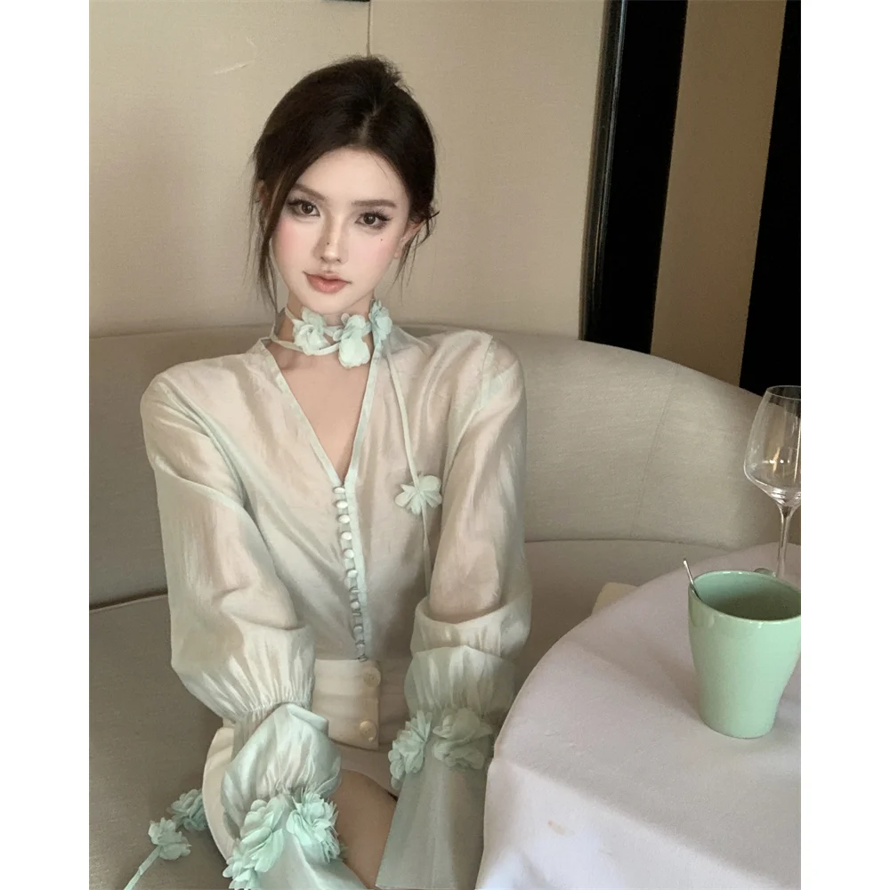 

Chiffon Blouse Spring and Summer New French Style Handcrafted Flower Long-sleeved Top Shirt
