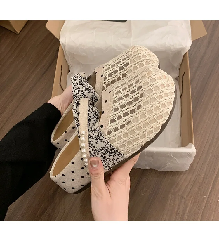 Atmungsaktive Mesh-Halbpantoffeln für Damen, Französische Polka-Dot-Perlen-Slip-On-Slides, Weiche Sohle, Geschlossene Zehenpartie, Geeignet für Breite Füße – Detail 19