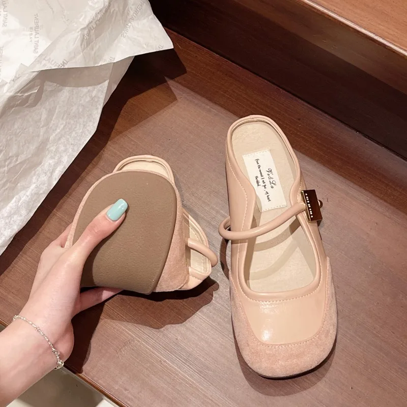 New Style Brand Women's Slippers Flat Bottom Round Head Metal Decorative Baotou Sandals Casual Fashion Comfort Non-slip Slippers