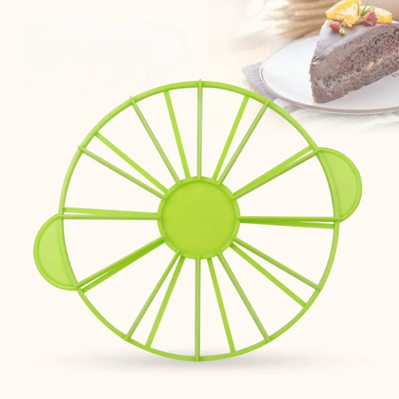 2022 Baking Cake Slicers Household Pies Cakes 14/16 Pieces Slicer Cutter Round Equal Portion Marker Divider  Tool White