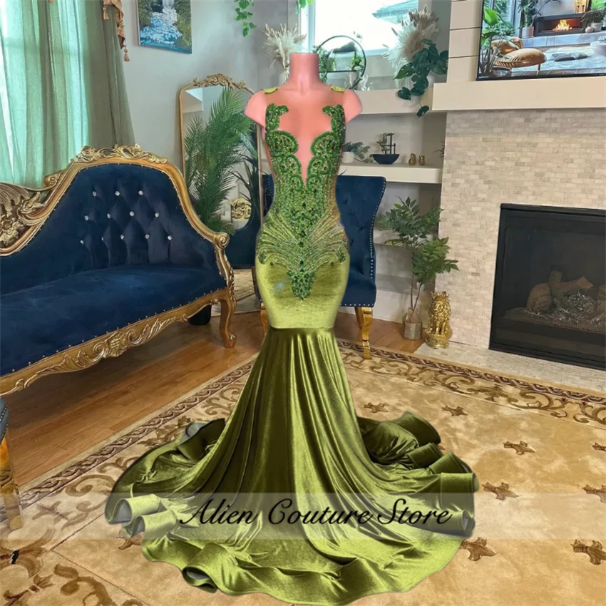 

Long Crystals Prom Dress 2026 Black Girls Olive Green Mermaid Formal Prom Party Gowns Rhinestone Graduation Gown Customized