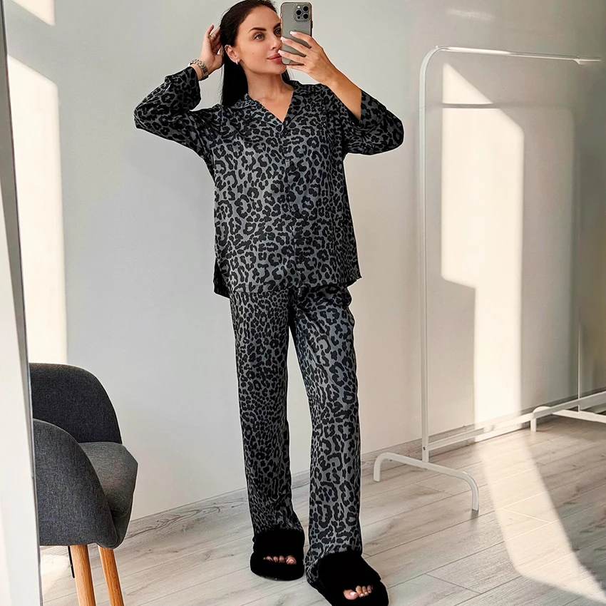

Hiloc повседневные леопардовые женские пижамы, костюм из 2 предметов, однобортный топ с отложным воротником и длинными рукавами, осенне-зимние брюки 2025