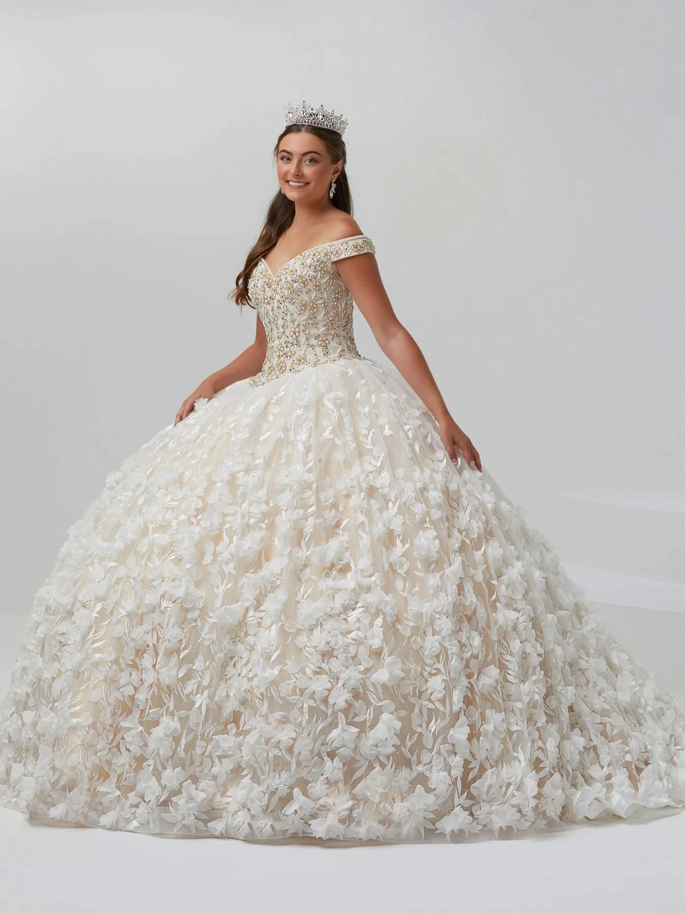 Brown Charro Quinceanera Dresses Ball Gown Off The Shoulder Tulle Flowers Beaded Puffy Mexican Sweet 16 Dresses 15 Anos