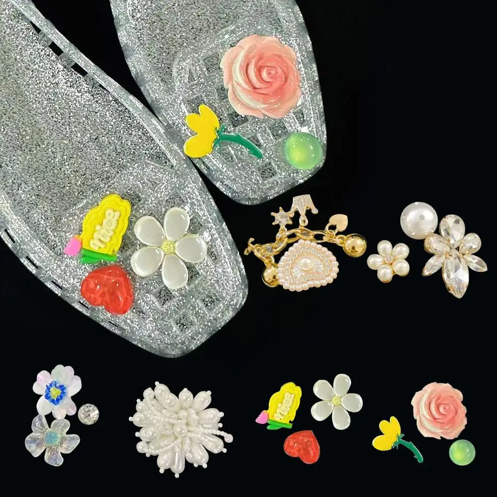 

Trendy Crystal Shoe Clips Shiny Shoe Ornaments Sandal Accessories Tassel Pendant Cool Show Sweet Fashion Flower Shoe Buckles