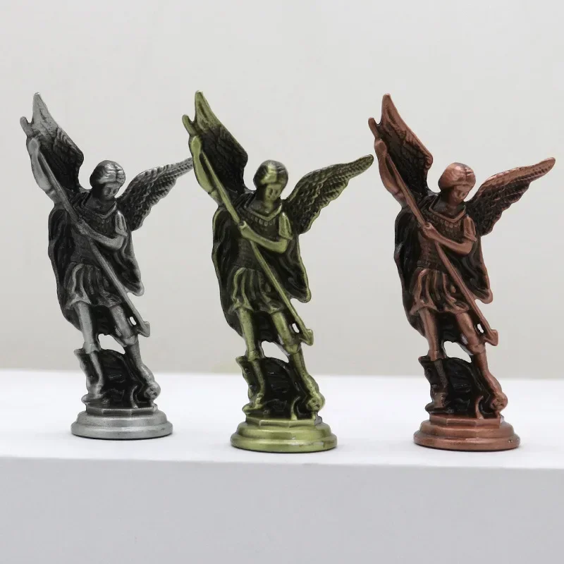 Christian Saint Michael FigurineThe Archangel Defeating Satan Guardian Statues Zinc Alloy For Home Room Tabletop Desktop