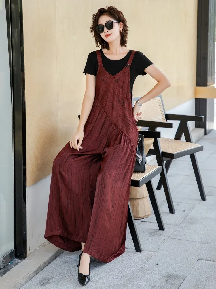 

Летний комплект 2026: Элегантный комбинезон с широкими штанинами, свободный крой, цвет винно-красный, повседневный спортивный костюм для мам, комплект из двух предметов, дышащий, легкий...