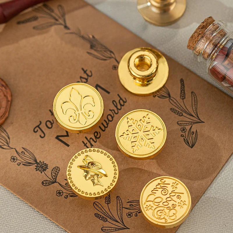 

34 Style Vintage Seal Wax Stamp Head Fire Paint Embossed for DIY Scrapbooking Wedding Invitation Card Crafts Decoration Material