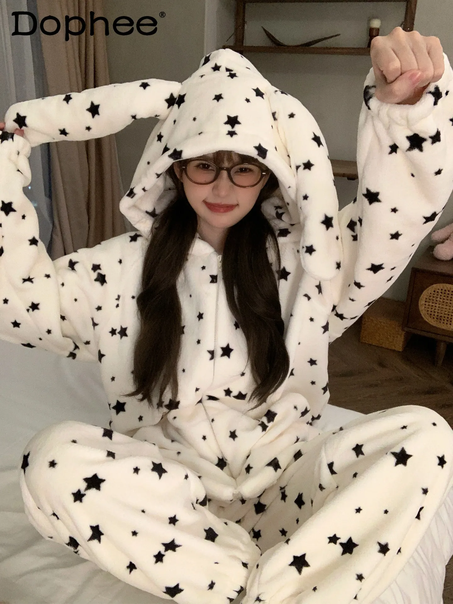 

Зимние утолщенные коралловые флисовые теплые женские пижамы с капюшоном и заячьими ушками, повседневный мягкий удобный комплект домашней одежды